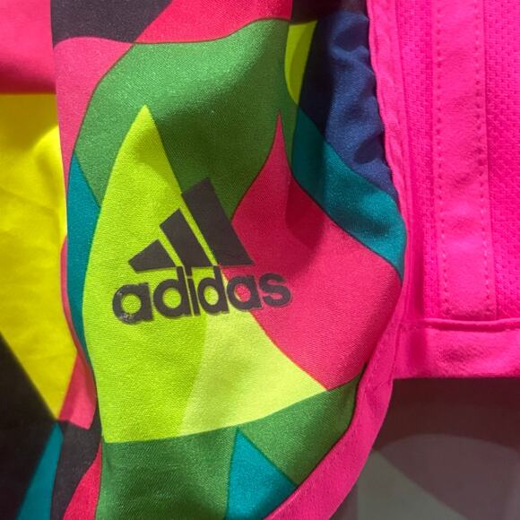 Adidas Colorblock Lined Athletic Shorts Size Medium - Picture 2 of 5